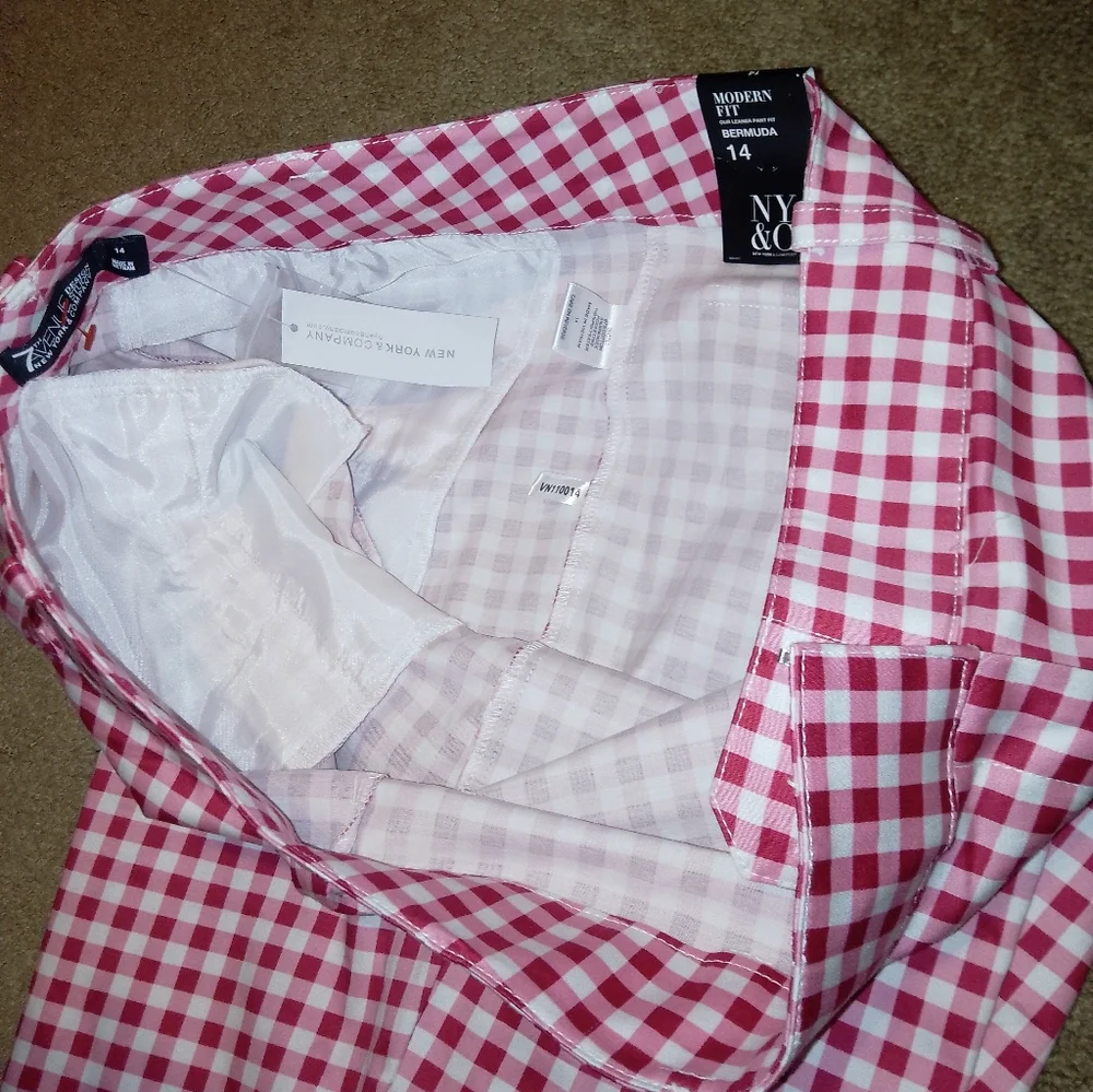 NWT/7th Ave New York and company red and Bermuda shorts/size 14